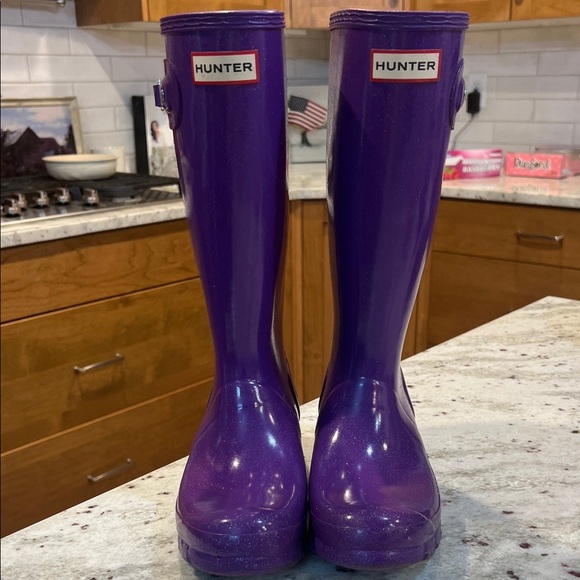 Hunter Glossy Sparkle Violet Boots - Picture 1 of 8